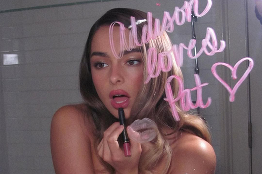 ADDISON RAE X PAT McGRATH: BEAUTY, CREATIVITY, AND BOUNDARY-BREAKING GLAM IN CR FASHION BOOK